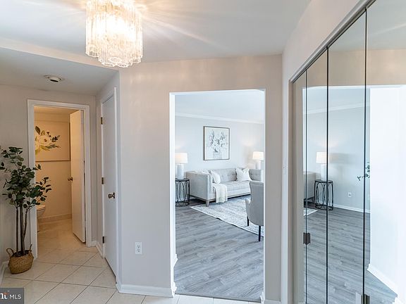 2nd image of 4620 N Park Ave APT 1606W