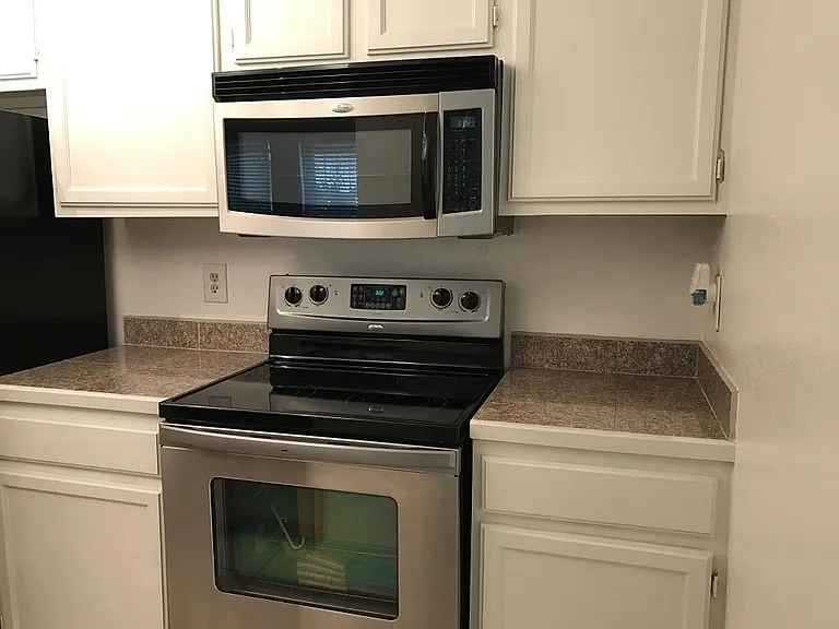 8299 Cambridge St #102 — Photo 3