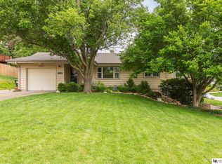 20550 Flavin St, Elkhorn, NE 68022