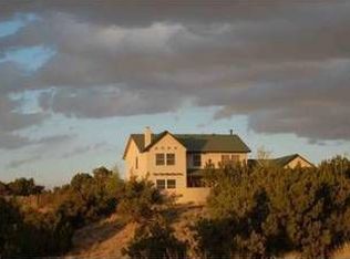35 Budaghers Blvd, Algodones, NM 87001
