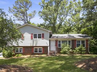 620 San Pablo Dr, Stone Mountain, GA 30083