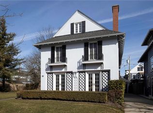 21 Saybrook Pl, Buffalo, NY 14209