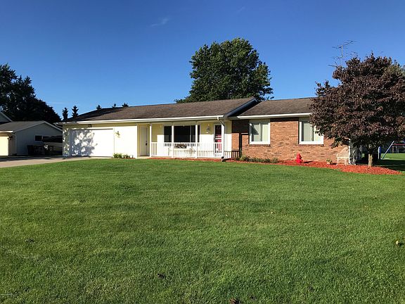 3rd image of 2719 Floral Dr