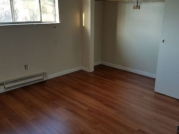 5th image of 3977 Hamilton Ave APT 3