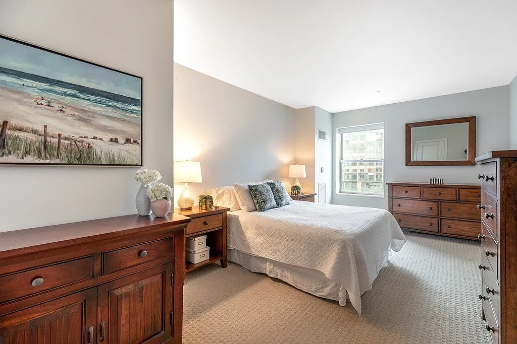 Bedroom - 16 Miner St #204