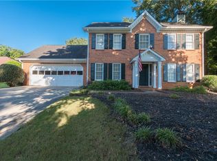 504 Bonnie Dr, Woodstock, GA 30188