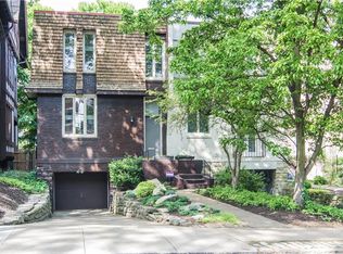922 S Aiken Ave, Pittsburgh, PA