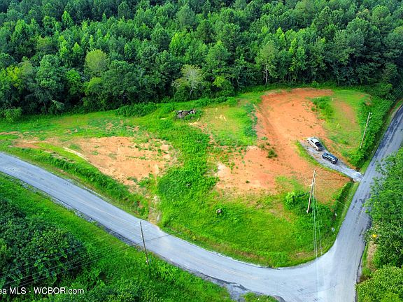 2nd image of 4221 County Road 310