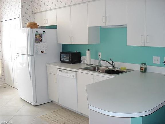 4th image of 3910 Leeward Passage Ct APT 201