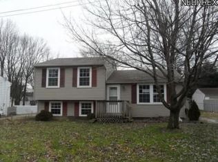 1061 S Diamond St, Ravenna, OH 44266