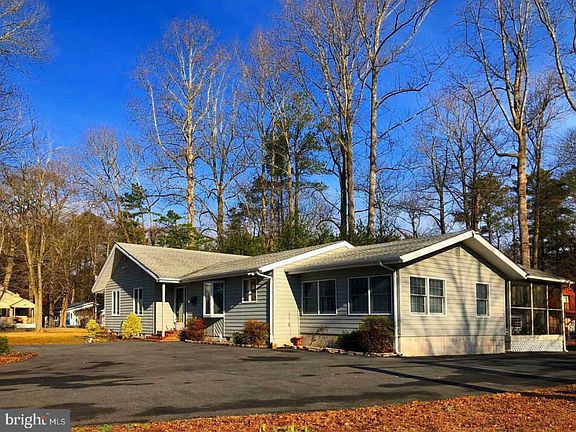 2nd image of 23469 Marina Dr W