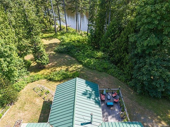 2nd image of 1813 Rugg Rd