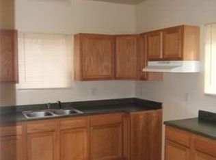 1001 Russell St, Kalamazoo, MI 49001