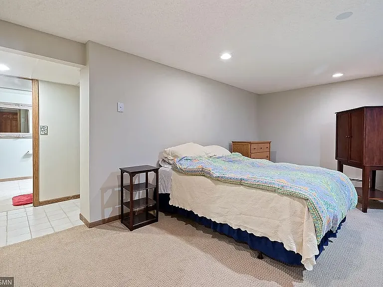 5524 Warwick Pl — Photo 13