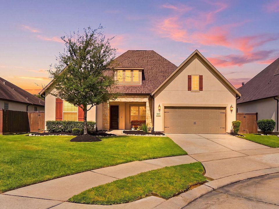 1st image of 21103 Bradford Grove Dr