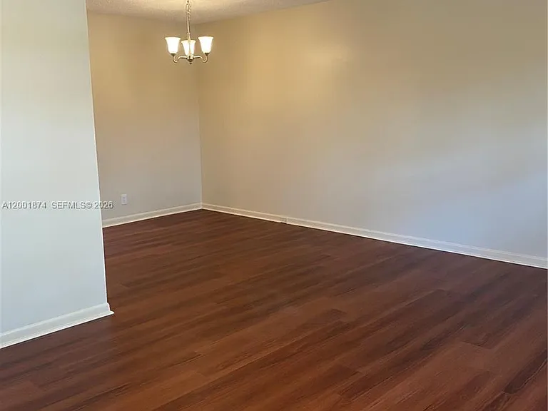 800 SW 131st Ave #311F — Photo 5