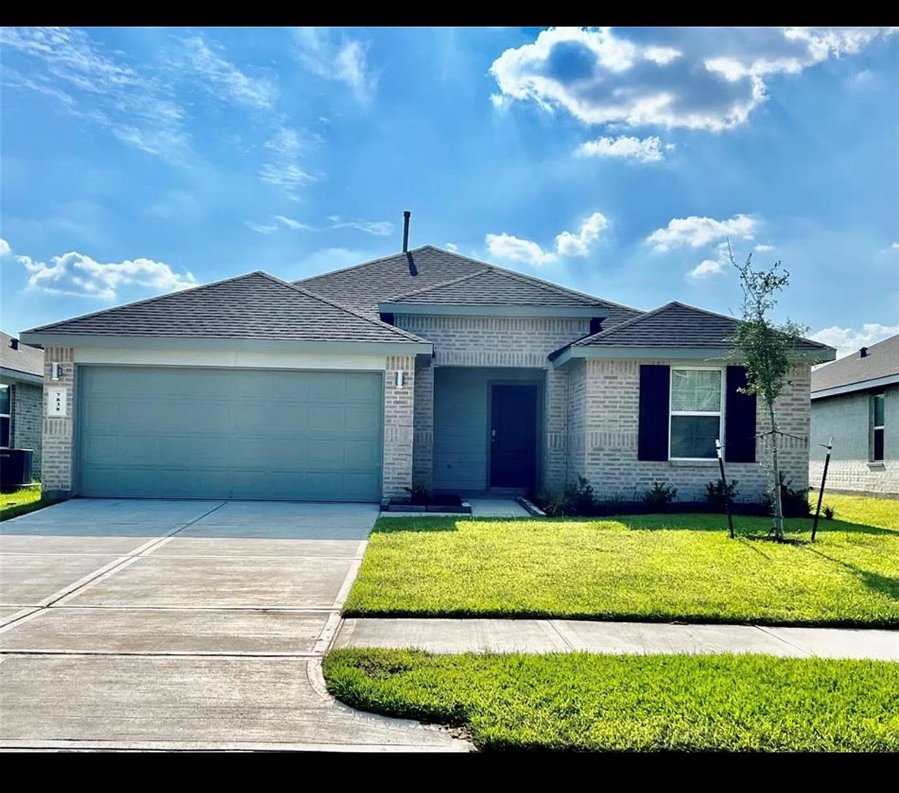 3 bed, 1575 sqft, $2,150 — Photo 1