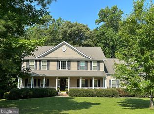23411 Chandler Ct, Hollywood, MD 20636