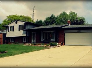1086 Highgate Dr, Flint, MI 48507