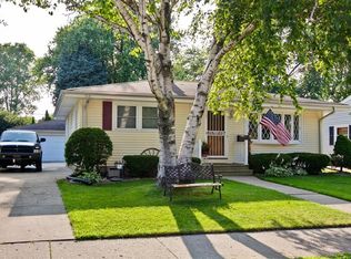 7828 10th Ave, Kenosha, WI 53143