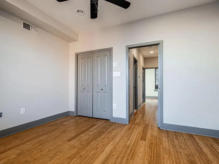 2nd floor bedroom - fits a queen or a king size bed