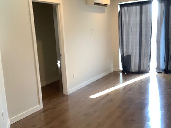 3rd image of 4312 214th Pl APT 4C