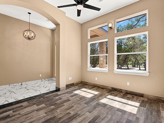 4th image of 1424 Cattail Dr