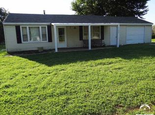 11037 3rd St, Meriden, KS 66512