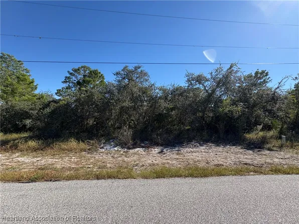 344 E Waterway Ave NW, Lake Placid, FL 33852