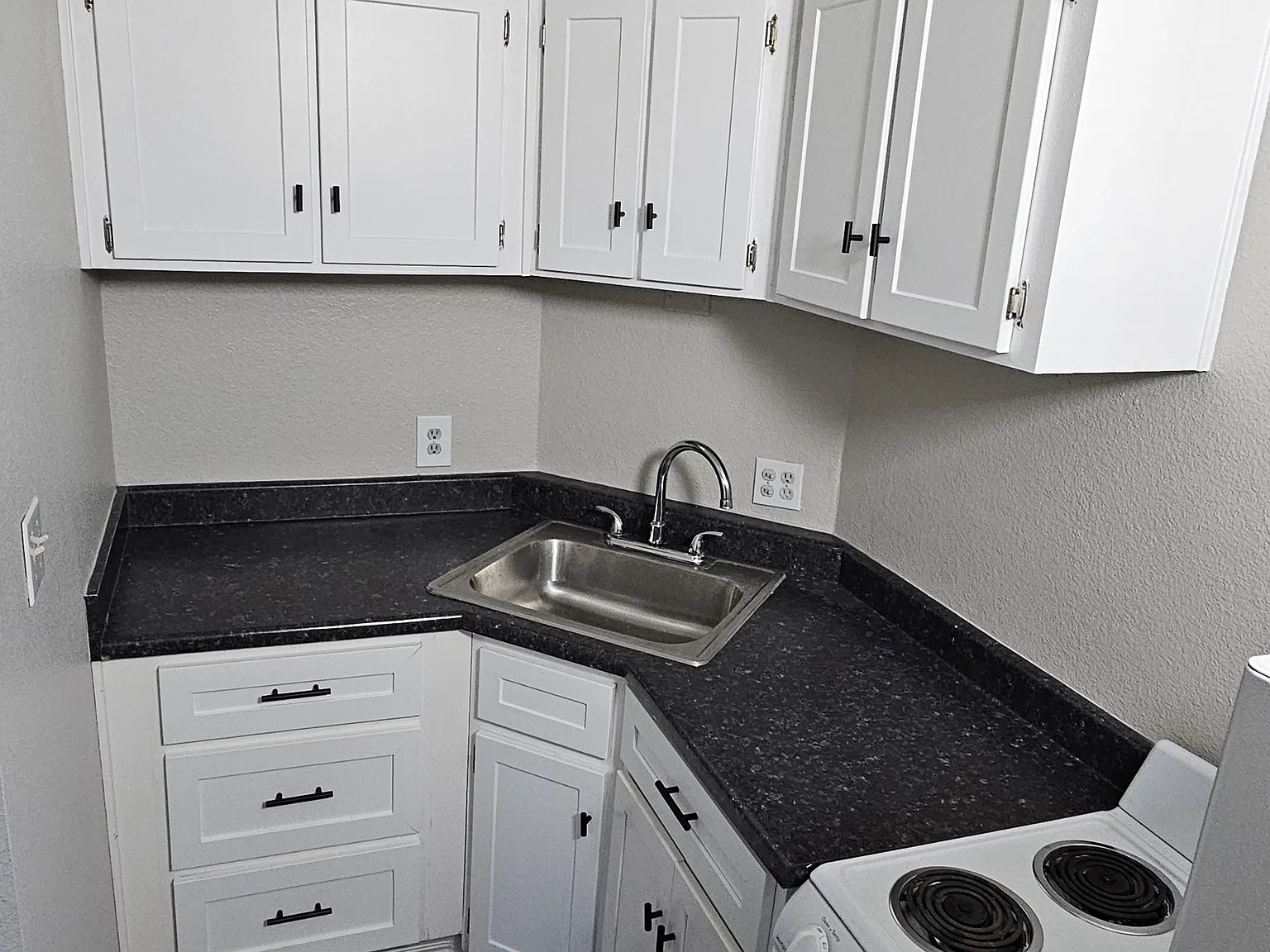 Elevate at Thomas Apartments — Photo 3