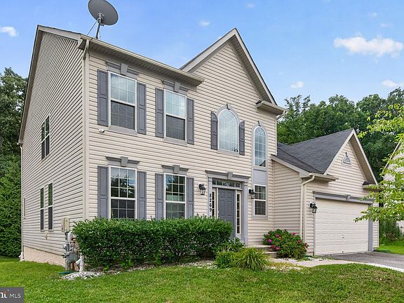 2nd image of 8269 Carinoso Way