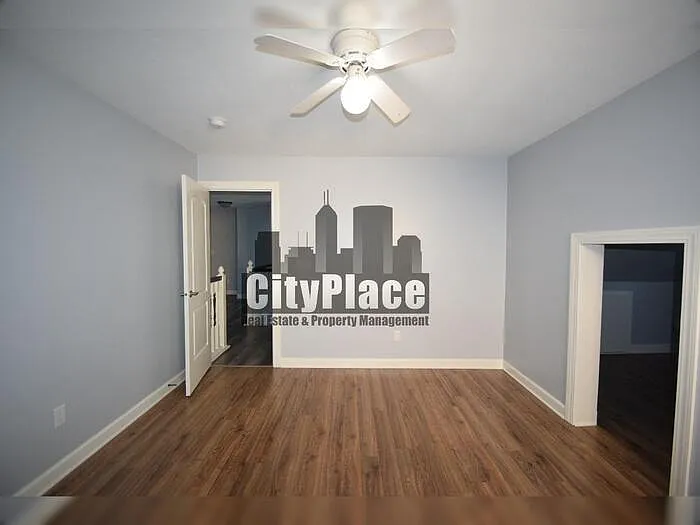 4440 Valley Trace Dr — Photo 24