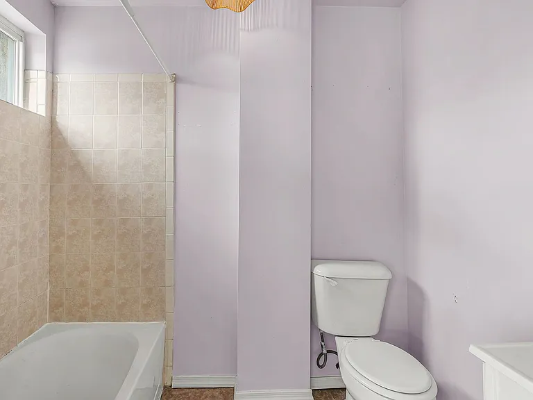 909 S 21st St #3 — Photo 9