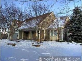 801 Oakgreen Avenue Pl N, West Lakeland, MN 55082