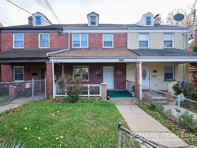 3919 Ames St NE — Photo 32