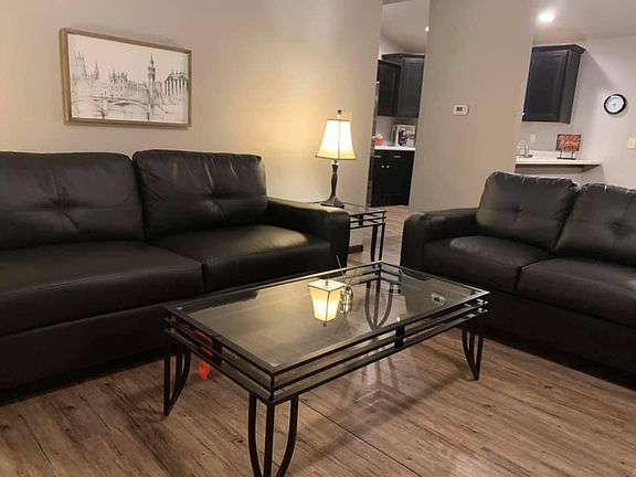 5th image of 1305 Ashley Pl