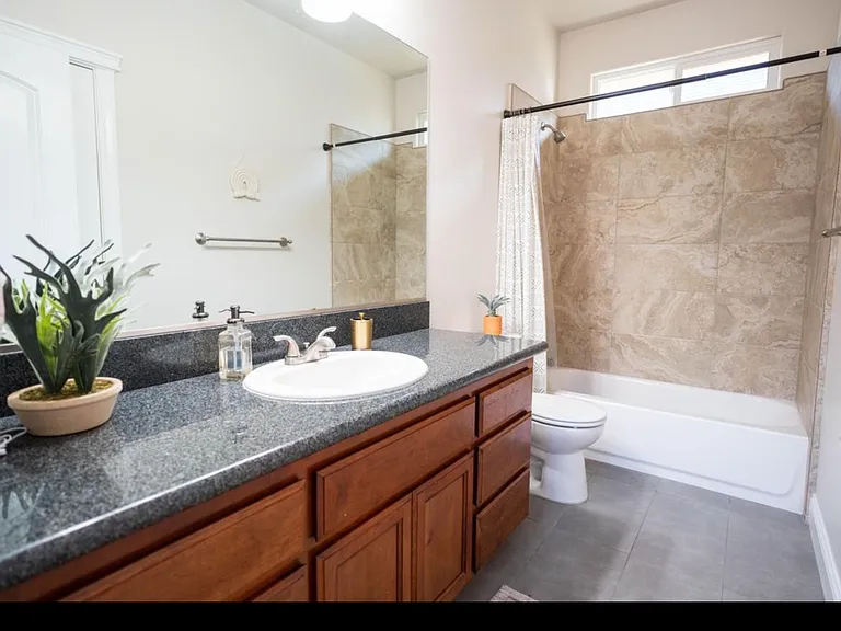 542 El Mango Dr — Photo 16