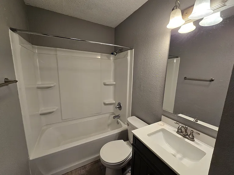 109 Ludland Dr #7 — Photo 10