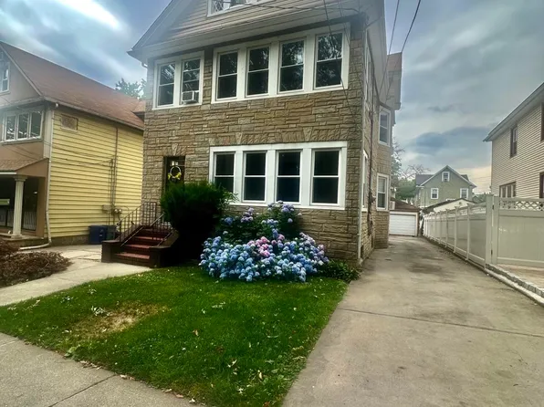 309 Maine Ave, Staten Island, NY 10314