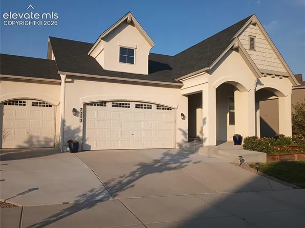 7353 Rim Bluff Ln, Colorado Springs, CO 80927