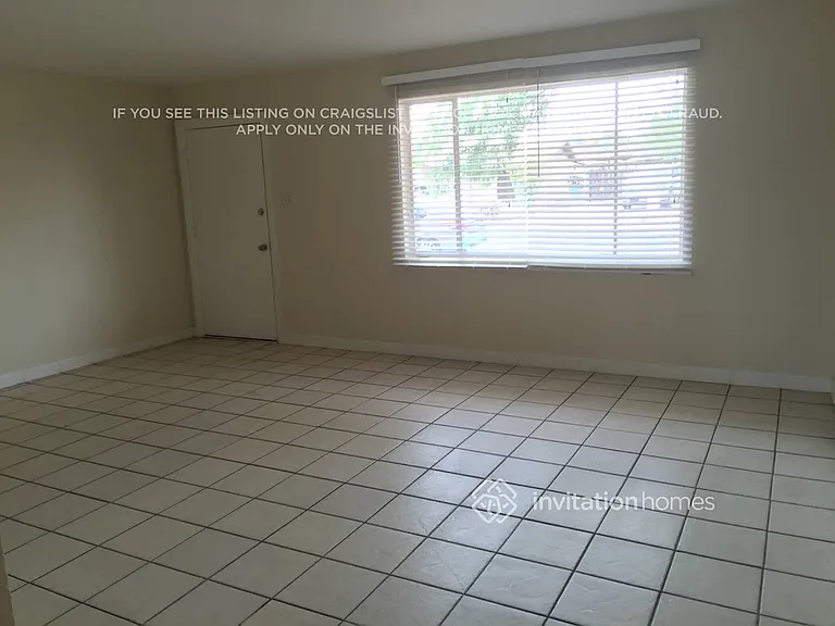 2964 N 53rd Dr — Photo 30