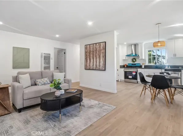 434 S State St, Hemet, CA 92543