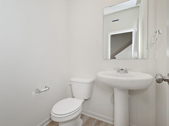 5th image of 18672 Terra Vista Pl
