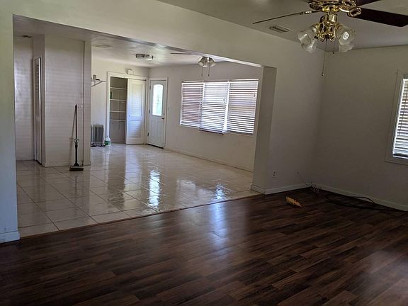 2nd image of 1817 NW 34th Pl