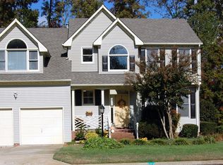 627 Madera Rd, Chesapeake, VA 23322