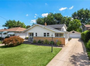 4207 W 11th St, Cleveland, OH 44109
