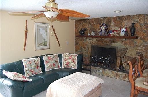 2nd image of 2022 Sugarbush Dr