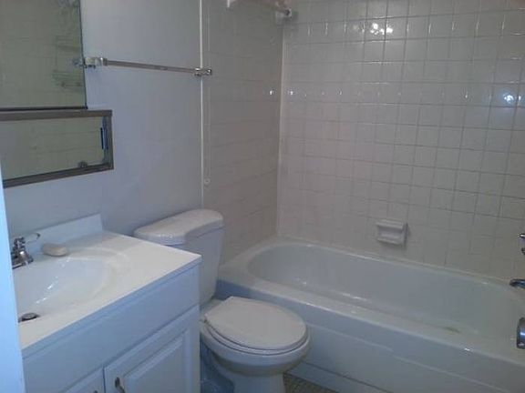 5th image of 5820 N Church Ave Unit 322