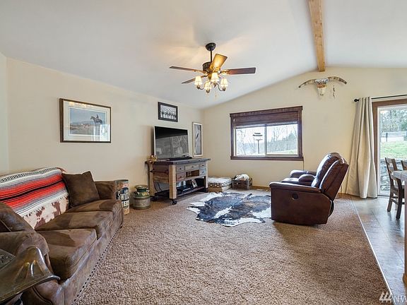5th image of 41410 120th Avenue Ct E
