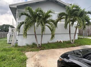 1488 W 31st St, Riviera Beach, FL 33404